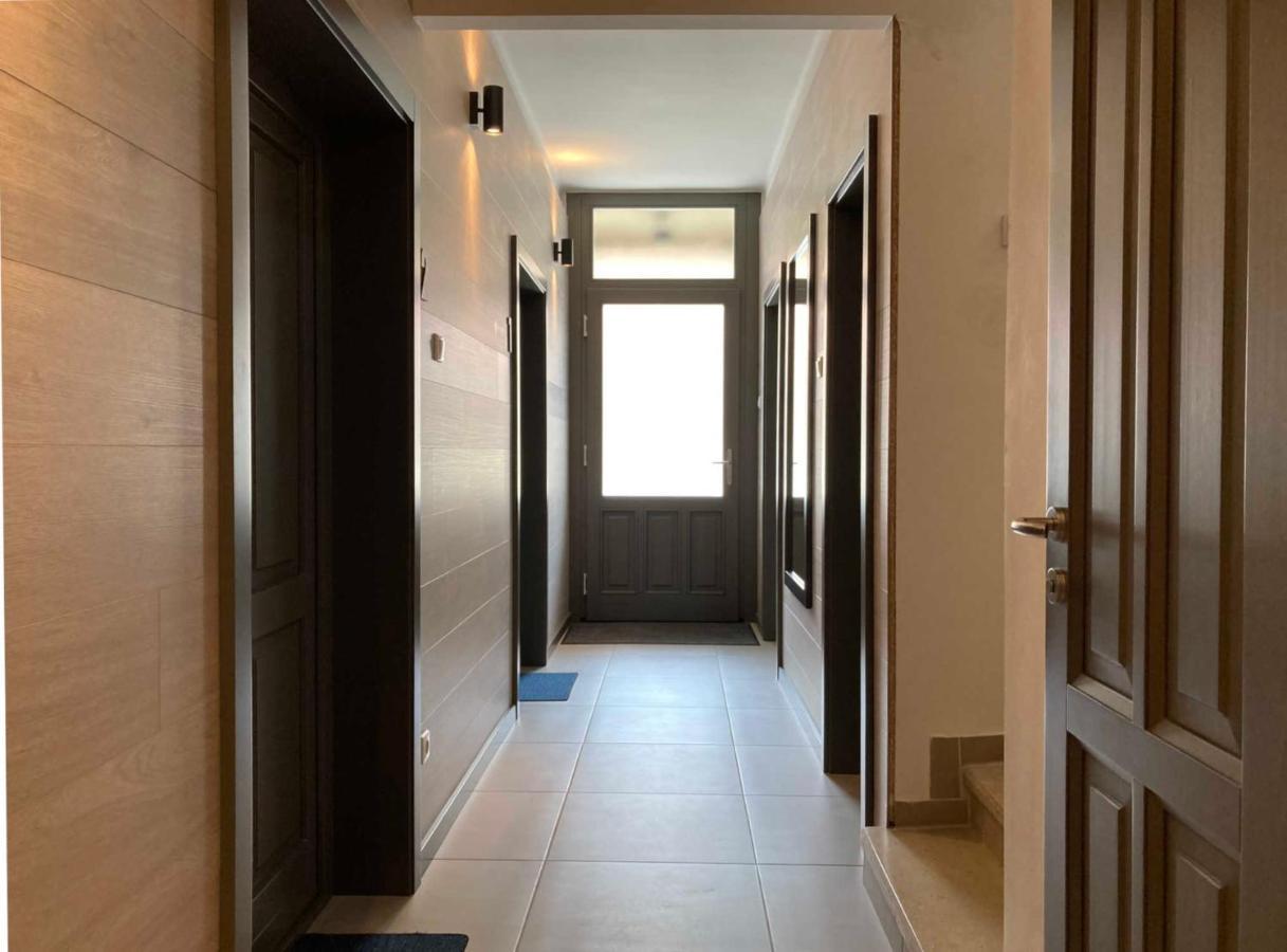 Toronyi Vendeghaz Hotel Bagian luar foto